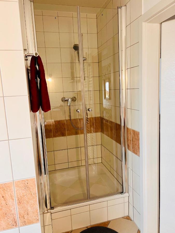 Kuschelige Helle Ferienwohnung Gotha Exterior photo